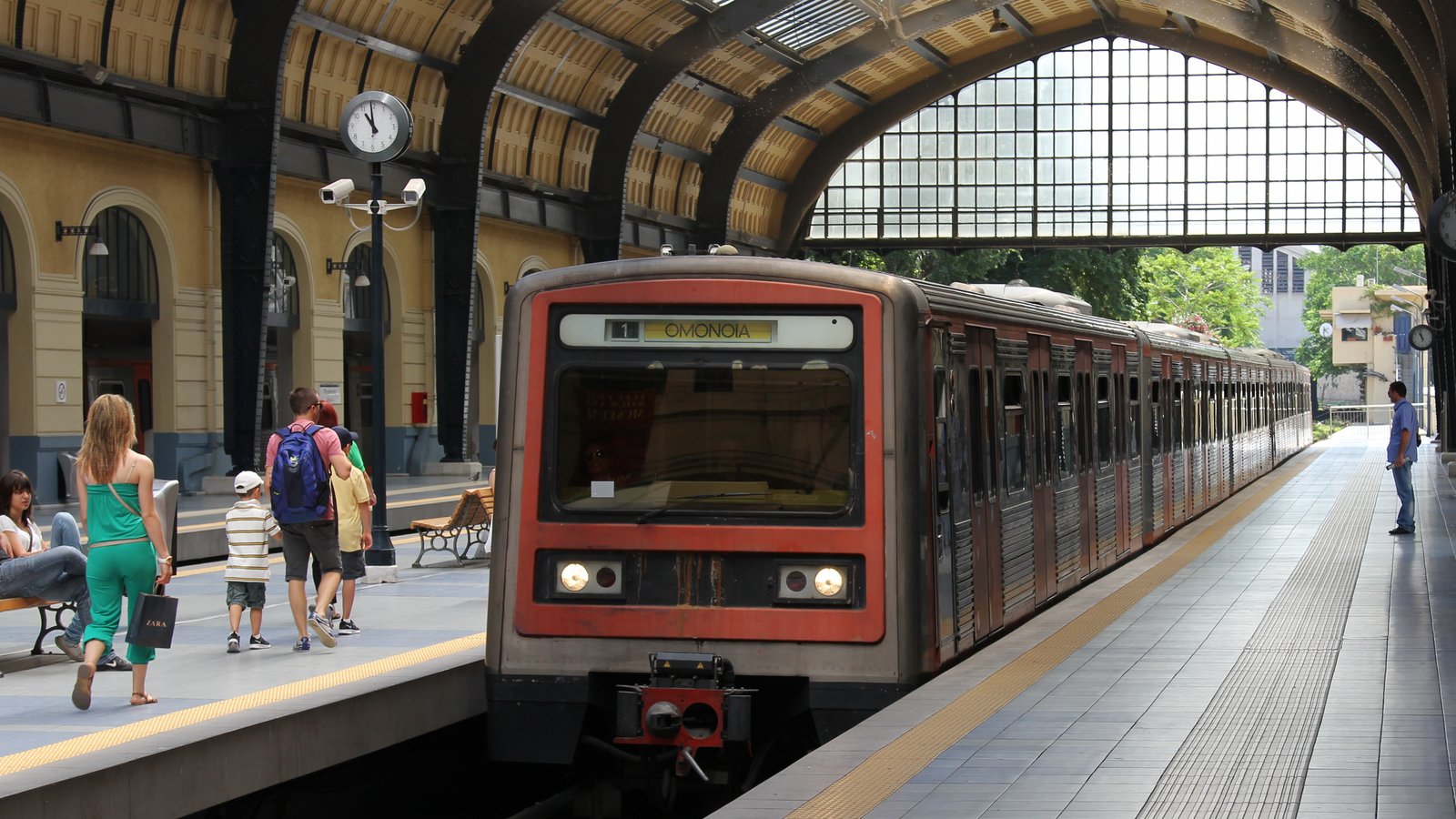 Γραμμή 1 — Πειραιάς ↔ Κηφισιά